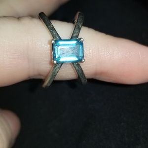Sterling silver and topaz crisscross ring